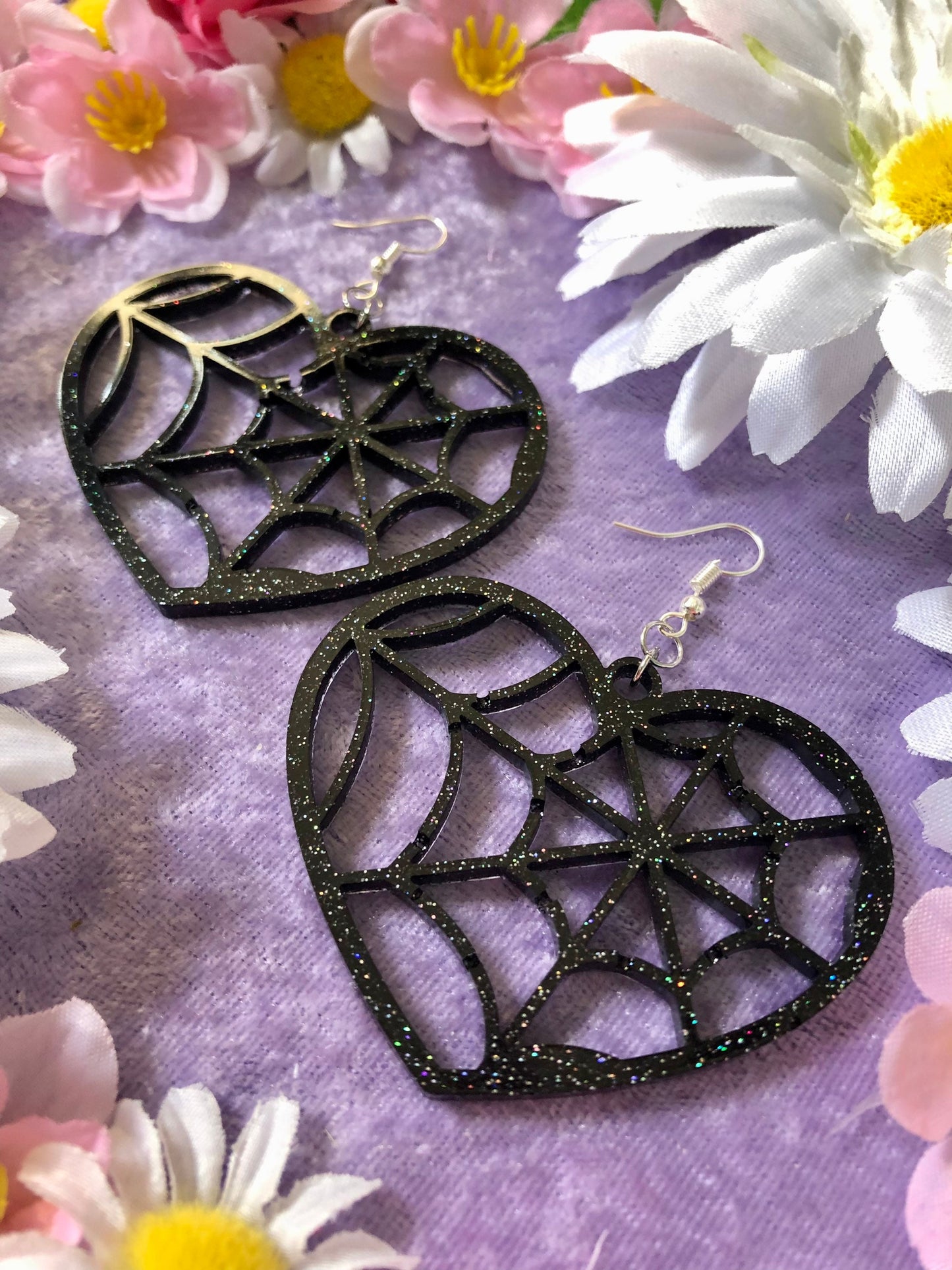 Spider Heart Earrings - Glittery Black