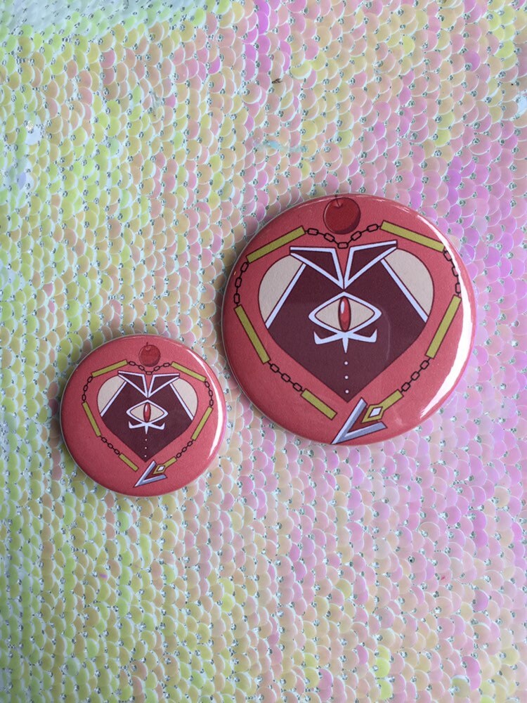 Kyoko Sakura Heart Button - large