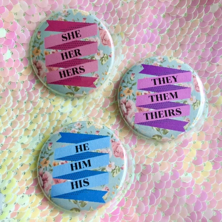 Vintage Floral Pronoun Button