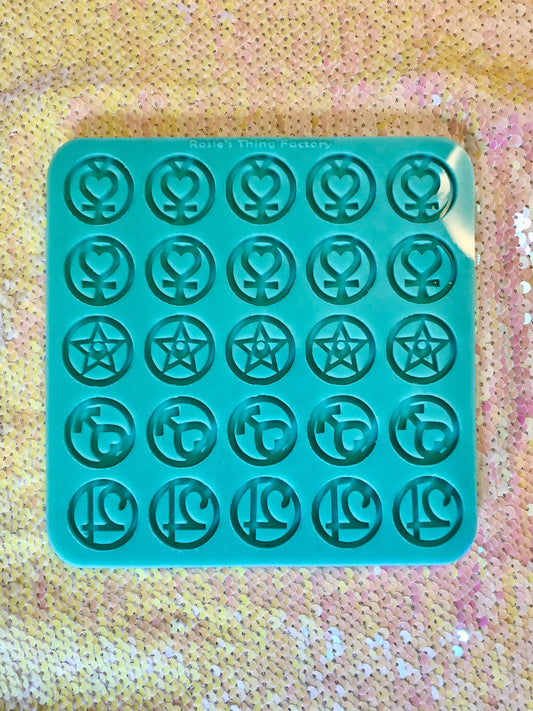 Moonie Chain Link Silicone Mold for Resin