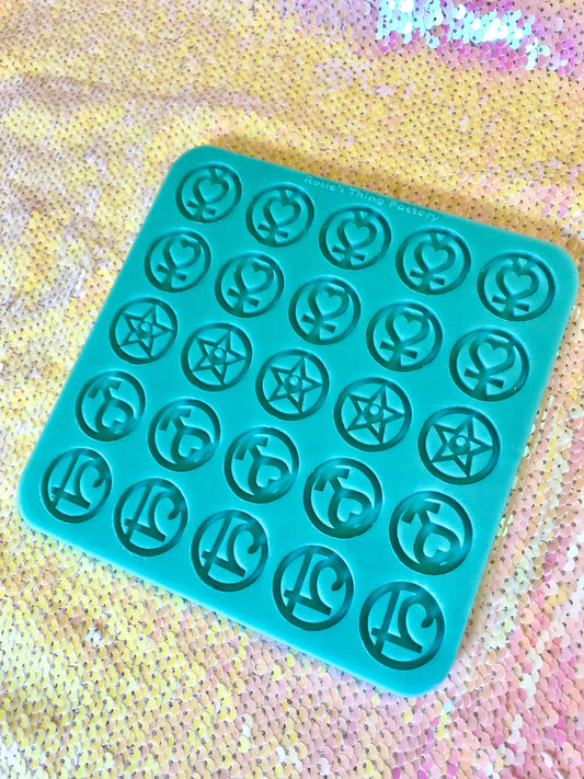 Moonie Chain Link Silicone Mold for Resin